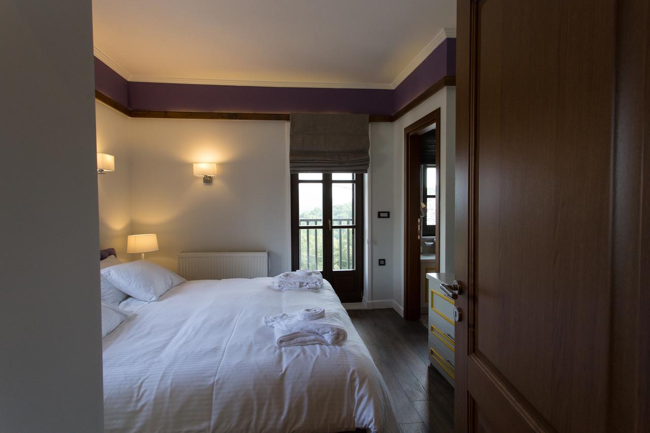 Abi Luxury Villas Monodendri Room photo